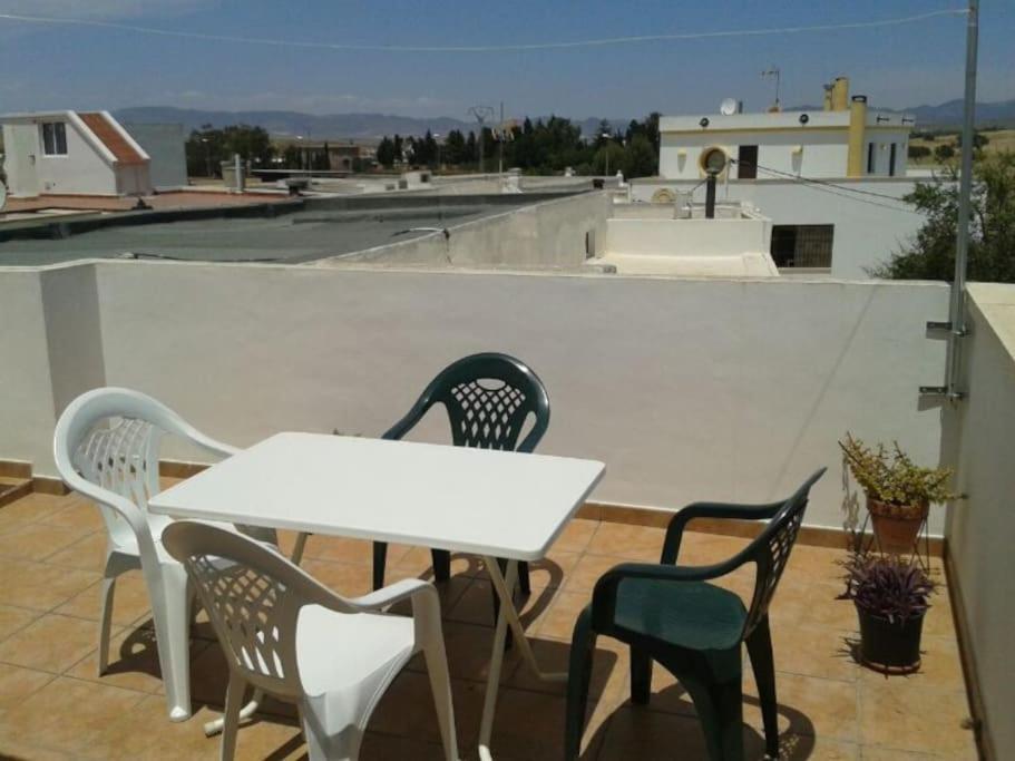 דירות Fernan Perez Casa Tortola מראה חיצוני תמונה